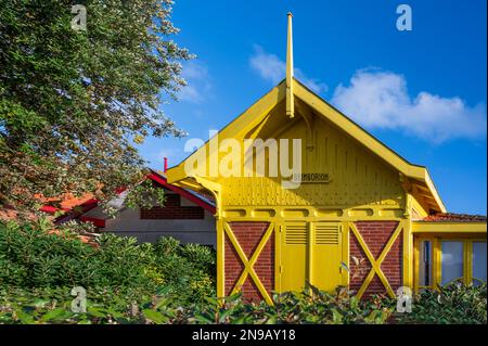 Sur la côte atlantique française, Soulac-sur-Mer dispose de quelque 500 villas nostalgiques en bord de mer de l'époque Belle époque Banque D'Images