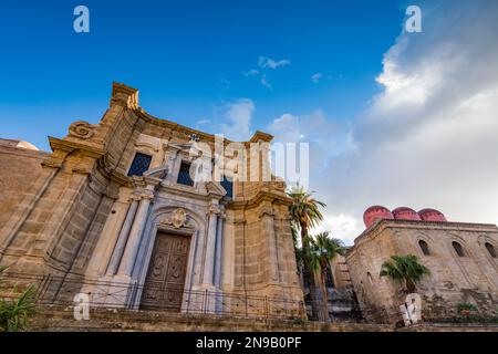 Vue extérieure de. Marie de l'Amiral et San Cataldo églises Banque D'Images