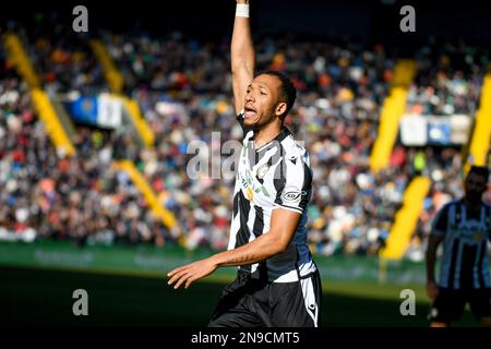 Udine, Italie. 12th févr. 2023. Enzo Ebosse d'Udinese réagit pendant Udinese Calcio vs US Sassuolo, football italien série A match à Udine, Italie, 12 février 2023 crédit: Agence de photo indépendante/Alamy Live News Banque D'Images