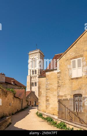 L'église pèlerine basilique Sainte-Marie-Madeleine de Vézelay sur le chemin Jacob, Vézélay, Bourgogne, France Banque D'Images