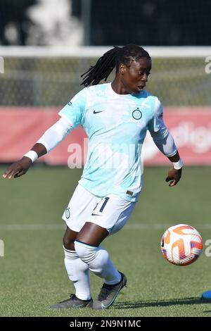 Rome, Italie , 11 février, , 2023 photo de gauche à droite, Tabitha Chawinga d'Inter Pendant le championnat de football féminin série a match Roma v Inter Credit: Massimo Insabato/Alay Live News Banque D'Images