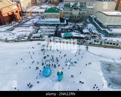 Photographie aérienne du Carnaval d'hiver de l'Université du Wisconsin-Madison sur le lac Mendota; Madison, Wisconsin, États-Unis. Banque D'Images