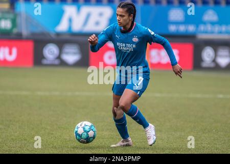 Sittard, pays-Bas. 12th févr. 2023. Sittard, pays-Bas, 10 février 2023: Esmee Brugts (7 PSV) en action pendant le match Azerion Eredivisiie Vrouwen entre Fortuna Sittard et PSV au Stadion Fortuna Sittard à Sittard, pays-Bas. (Leitting Gao/SPP) crédit: SPP Sport presse photo. /Alamy Live News Banque D'Images