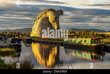 The Kelpies par Andy Scott ; Falkirk, Forth Valley, Écosse Banque D'Images