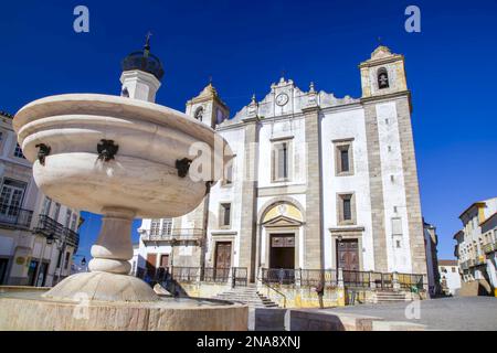 Église Santo Antao Praca do Giraldo Evora ; Evora, Portugal Banque D'Images