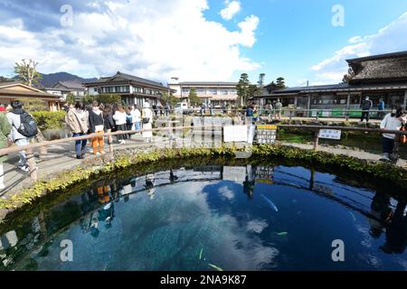 Bassin de Chuike au village d'Oshino Hakkai dans la préfecture de Yamanashi au Japon. Banque D'Images