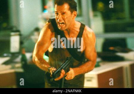DIE HARD 1988 20th Century Fox film avec Bruce Willis Banque D'Images