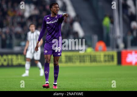 Turin, Italie. 12th févr. 2023. Christian Kouame de l'ACF Fiorentina gestes pendant la série Un match de football entre Juventus FC et ACF Fiorentina au stade Allianz sur 12 février 2023 à Turin, Italie . Credit: Marco Canoniero / Alamy Live News Banque D'Images