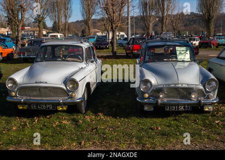 Les vieux véhicules (voitures, motos, utilitaires) ont eu lieu au Parc des Expositions, lors de l'édition de l'exposition "Périgueux Classic Auto 2023" à Marsac sur l'Isle, Dordogne, sur 11 février 2023. Photo de Denis Prezat/ABACAPRESS.COM Banque D'Images