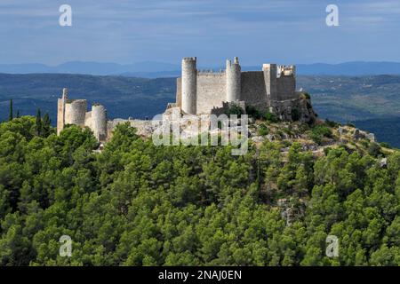 Ruines du Castillo de Xivert, à l'origine une forteresse musulmane du 11th siècle, près d'Alcala de Xivert, Sierra de Irta, province de Castellon Banque D'Images