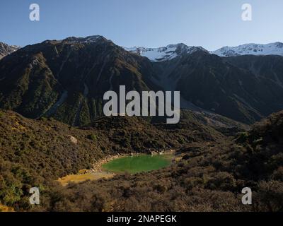 Montagne alpine nature paysage panorama de lacs glacés vert bleu près du glacier Tasman Mont Cook Canterbury Alpes du Sud Isl Banque D'Images