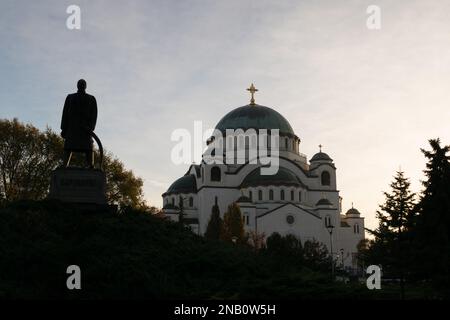 Temple orthodoxe Saint Sava et statue de Karadjordje Petrovic, commune de Vracar à Belgrade, Serbie - symbole de Belgrade Banque D'Images