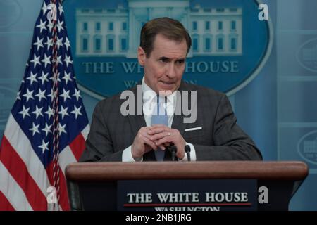 Washington, États-Unis. 10th févr. 2023. John Kirby, Conseil national de sécurité de la Maison-Blanche, parle aujourd'hui au cours d'un briefing de presse sur 13 février 2023 à la salle de presse Brady/Maison-Blanche à Washington DC, États-Unis. (Photo de Lénine Nolly/Sipa USA) Credit: SIPA USA/Alay Live News Banque D'Images