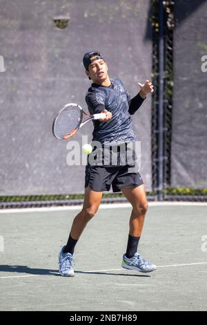 Le joueur colombien de tennis Juan David Velasquez joue au tournoi de tennis Midtown Weston future MT à Weston, FL, le 13th 2023 février Banque D'Images