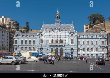 Le bâtiment Armada de Chile à Plaza Sotomayor, Valparaiso, Chili Banque D'Images