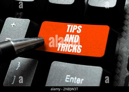 Conseils et astuces pour les légendes conceptuelles. Photo conceptuelle conseils utiles qui facilitent certaines actions Banque D'Images