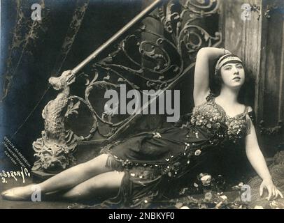 Vaudeville actrice Veronica Conwell - Studio de Napoléon Sarony - 1912 Banque D'Images