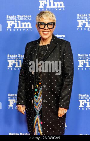 Catherine Martin – Conceptrice de costumes (Elvis) arrive au tapis rouge du Festival international du film de Santa Barbara 2023 pour recevoir le prix Variety Artisan au Arlington Theatre on 13 février 2023 à Santa Barbara, CA. (Photo de Rod Rolle/Sipa USA) Banque D'Images