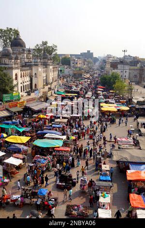 Laad Bazaar ou Choodi Bazaar vieux marché situé autour de l'historique Charminar Hyderabad Inde Andhra Pradesh Banque D'Images