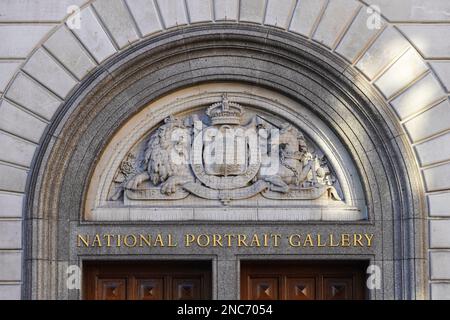 Entrée principale à la National Portrait Gallery, Londres, Angleterre Royaume-Uni Banque D'Images