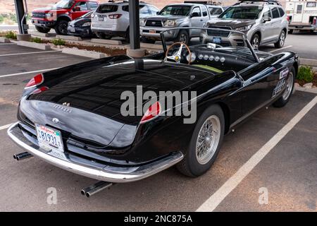 1958 Ferrari 250 GT PF série 1 Cabriolet voiture de sport dans le Colorado Grand Road Rally. Banque D'Images