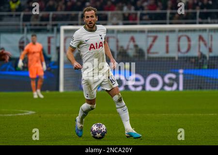 Milan, Italie. 14 février 2023, Harry Kane (Tottenham Hotspur FC) pendant la Ligue des champions de l'UEFA, série de 16, match de football de 1st jambes entre l'AC Milan et Tottenham Hotspur sur 14 février 2023 au stade San Siro de Milan, Italie. Photo Luca Rossini Banque D'Images