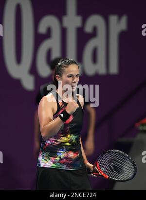 Doha, Qatar. 14th févr. 2023. Daria Kasatkina, de Russie, réagit lors de la ronde des célibataires de 32 contre Rebecca Marino, du Canada, au WTA500 Qatar Open 2023, à Doha, au Qatar, le 14 février 2023. Credit: Nikku/Xinhua/Alay Live News Banque D'Images