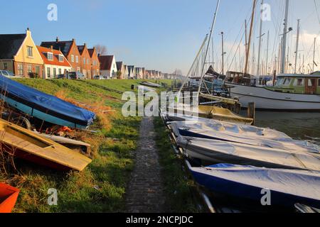 Le village de Durgerdam, Hollande-Nord, pays-Bas, situé près d'Amsterdam le long de la digue de l'IJmeer (lac IJ) Banque D'Images