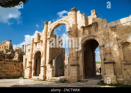 Porte sud de l'ancienne ville gréco-romaine de Jerash, gouvernorat de Gerasa, Jordanie Banque D'Images