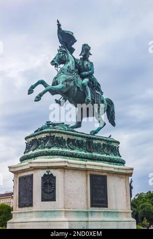 Statue de l'archiduc Charles monté sur la place Heldenplatz à Vienne, Autriche Banque D'Images