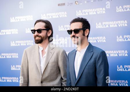 Rome, Rome, Italie, 15th février 2023, Colapesce et Dimartino assistent à la séance photo de 'la primavera della mia vita' au cinéma Barberini Banque D'Images