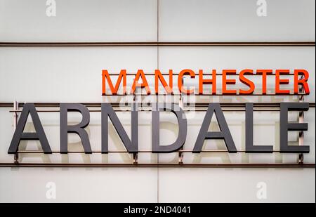 Gros plan de l'enseigne murale à l'extérieur du centre commercial Manchester Arndale. Manchester. ROYAUME-UNI Banque D'Images