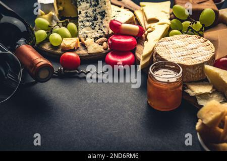 Différents types de fromage pour une alimentation gastronomique Banque D'Images