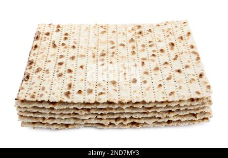 Matzos de Pâque isolé sur blanc. Fête de Pesach Banque D'Images