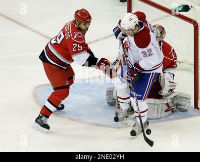 Tampa Bay Lightning center Steven Stamkos (91) during the NHL game between  the Tampa Bay Lightning and the Carolina Hurricanes at the PNC Arena Stock  Photo - Alamy