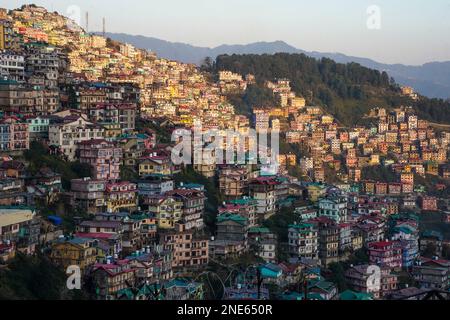 Vue sur Shimla, Inde Banque D'Images