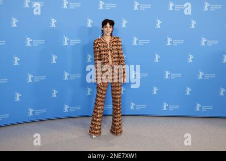 KRISTEN Stewart, actrice américaine et présidente du jury de Berlinale, pose lors d'une séance photo le jour d'ouverture de la Berlinale, le festival annuel du film 73rd Banque D'Images