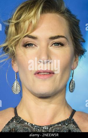 Kate Winslet photographiée à l'AVATAR: THE WAY OF WATER première mondiale le mardi 6th décembre 2022 à Odeon Luxe Leicester Square à Londres, Royaume-Uni . Photo de Julie Edwards Banque D'Images