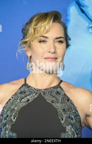 Kate Winslet photographiée à l'AVATAR: THE WAY OF WATER première mondiale le mardi 6th décembre 2022 à Odeon Luxe Leicester Square à Londres, Royaume-Uni . Photo de Julie Edwards Banque D'Images