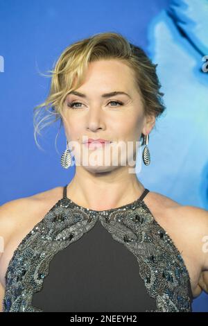 Kate Winslet photographiée à l'AVATAR: THE WAY OF WATER première mondiale le mardi 6th décembre 2022 à Odeon Luxe Leicester Square à Londres, Royaume-Uni . Photo de Julie Edwards Banque D'Images