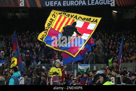 Les fans de Barcelone dans les tribunes lors du match de première jambe de l'UEFA Europa League à Spotify Camp Nou, Barcelone. Date de la photo: Jeudi 16 février 2023. Banque D'Images