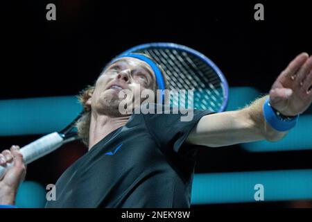 ROTTERDAM, PAYS-BAS - FÉVRIER 15 : Andrey Rublev en action lors du tournoi de tennis mondial ABN AMRO 50th 2023 à Ahoy on 15 février 2023 à Rotterdam, pays-Bas (photo de Henk Seppen/Orange Pictures) Banque D'Images