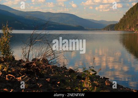 Voici d'autres photos de Moyie Lake. Banque D'Images