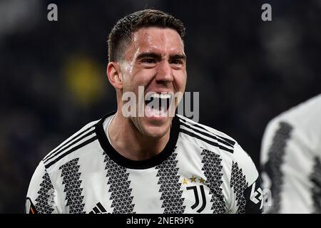 Turin, Italie. 16th févr. 2023. Dusan Vlahovic du Juventus FC fête après avoir marqué le but de 1-0 lors du match de football de l'Europa League entre le Juventus FC et le FC Nantes au stade Juventus de Turin (Italie), 16 février 2023. Photo Giuliano Marchisciano/Insidefoto crédit: Insidefoto di andrea staccioli/Alamy Live News Banque D'Images