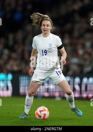 Niamh Charles d'Angleterre pendant le match de la coupe Arnold Clark au stade MK, Milton Keynes. Date de la photo: Jeudi 16 février 2023. Banque D'Images