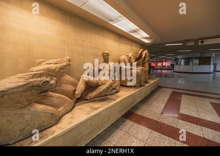 Intérieur de la station de métro Acropolis, Athènes Banque D'Images