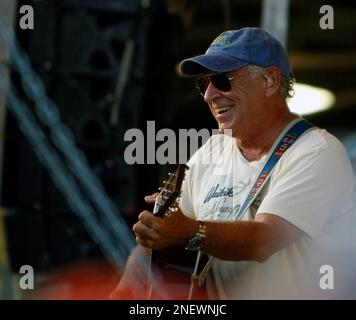 Jimmy Buffett and his Coral Reefer Band The Miami Dolphins football team  owner and general managing partner Stephen M Ross and Stock Photo - Alamy