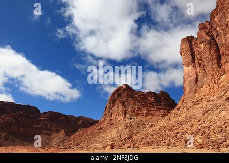 Wüstenlandschaft im Wadi Rum / scène du désert à Wadi Rum, Jordanie Banque D'Images