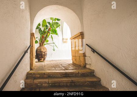 Septembre 2021 : village de Roc de Sant Gaieta à Tarragone, Catalogne, Espagne. Banque D'Images