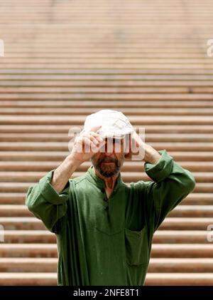 Image ©sous licence de Parsons Media. 02/07/2008. Abu Dhabi, Émirats arabes Unis. Amador Braojos-Portrait. Portrait d'Amador Braojos au Palais Emirates photo par Andrew Parsons / Parsons Media Banque D'Images